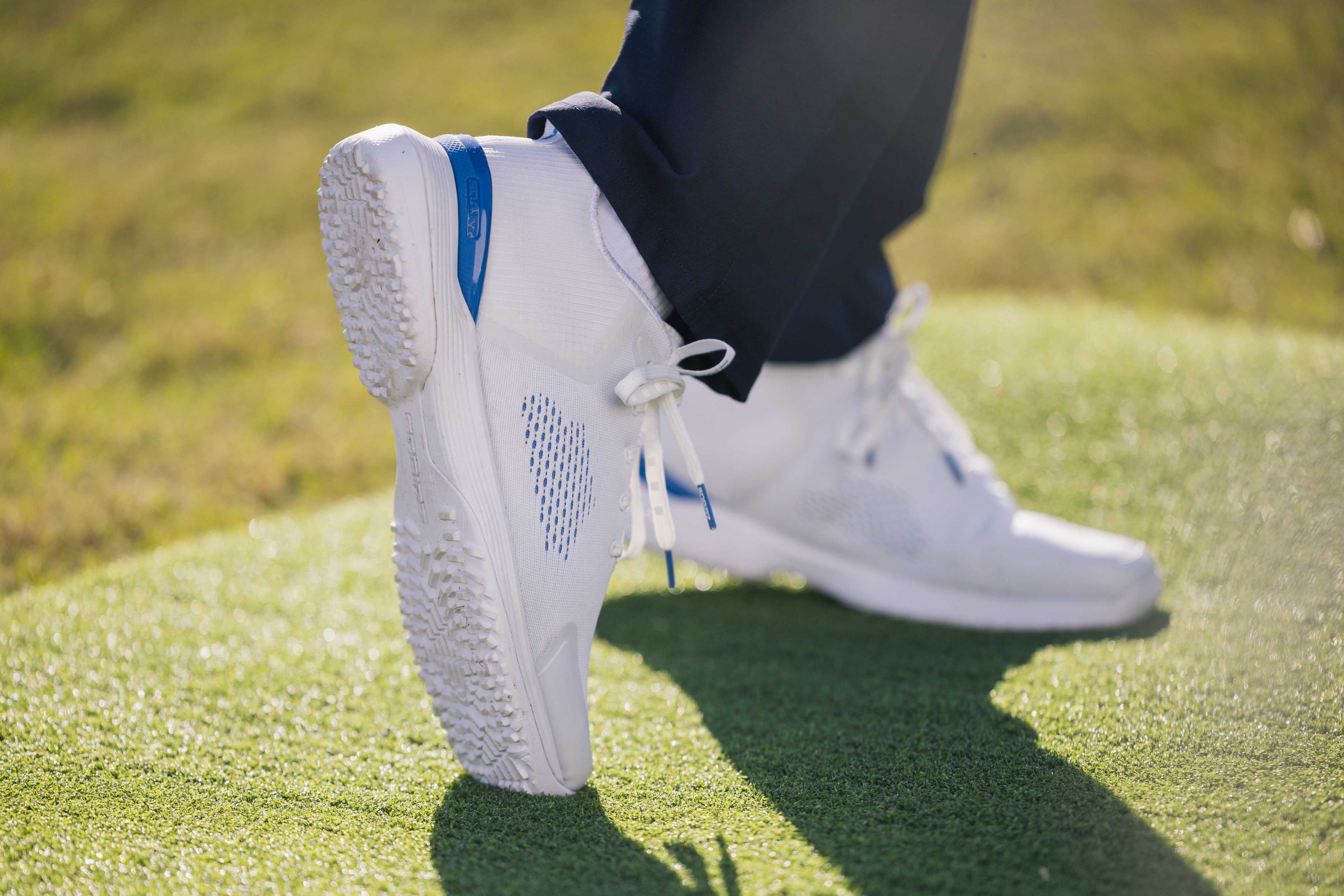 Mens SPEED3™ Spikeless | Lightweight Golf Shoe | SQAIRZ